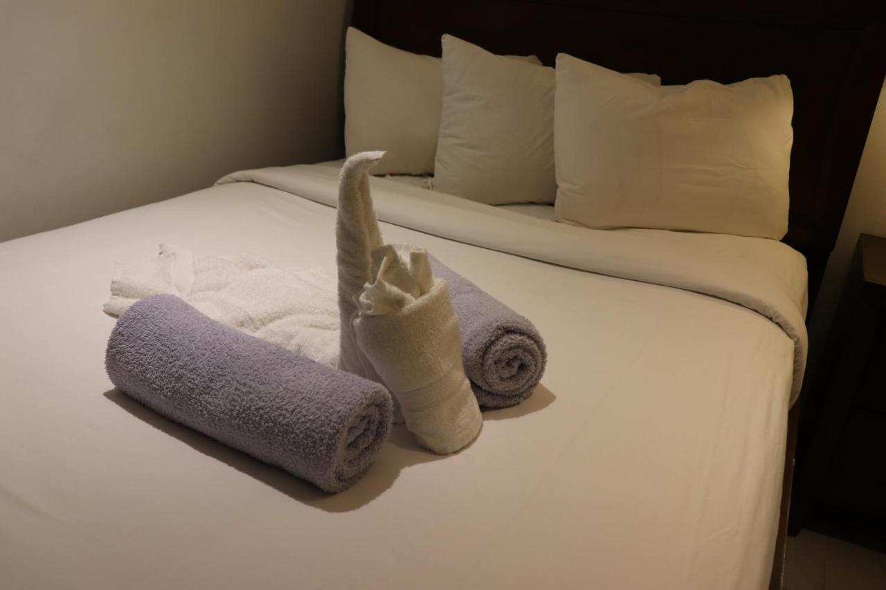 On Hollywood Beach - Affordable Two Bedrooms Sleeps 6 With Two Bathrooms Dania Beach Exteriér fotografie